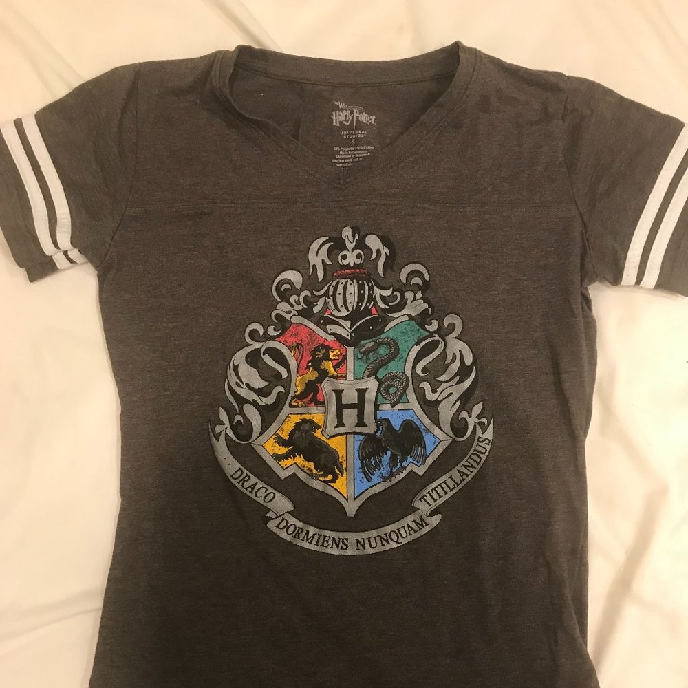 Grey Harry Potter Hogwarts Houses Top